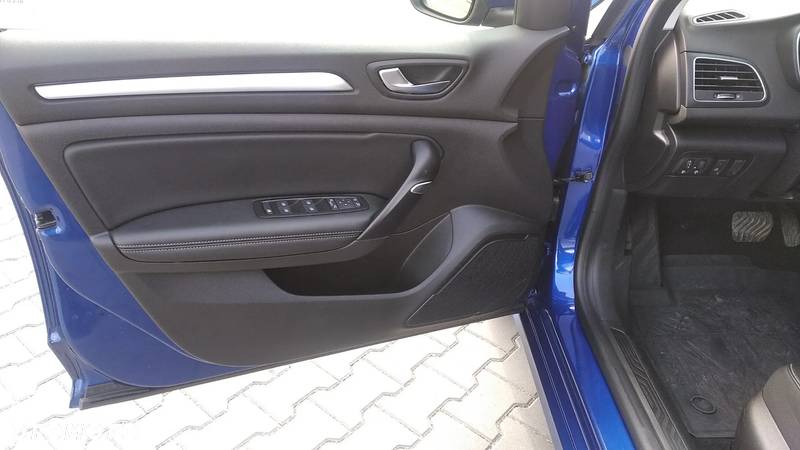 Renault Megane 1.3 TCe FAP Intens EDC - 10