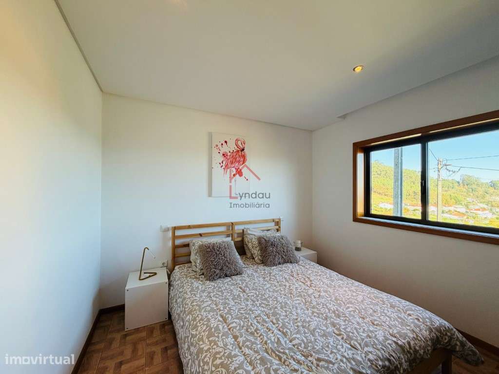 Moradia T1 Airão Guimarães-10