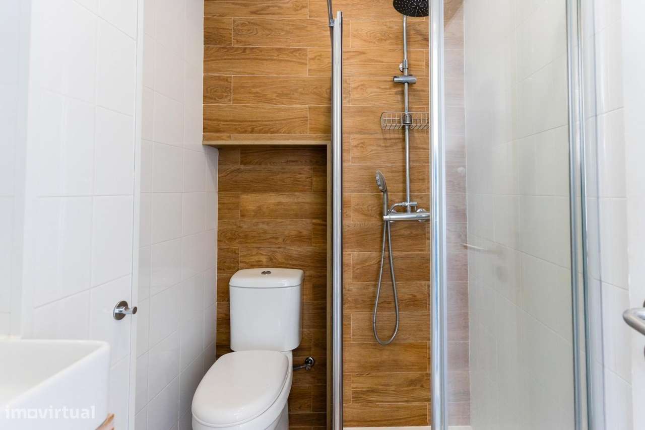 T2+1 Totalmente Remodelado em Edifício Recuperado!-21