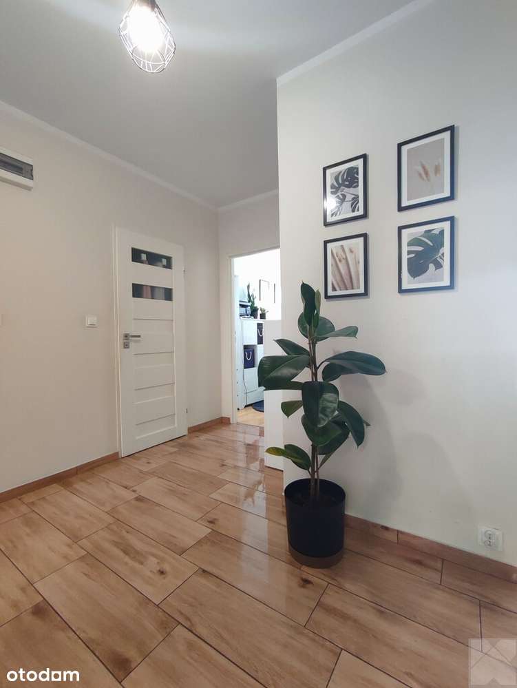 Na sprzedaż mieszkanie z garażem /Monte Cassino/-2