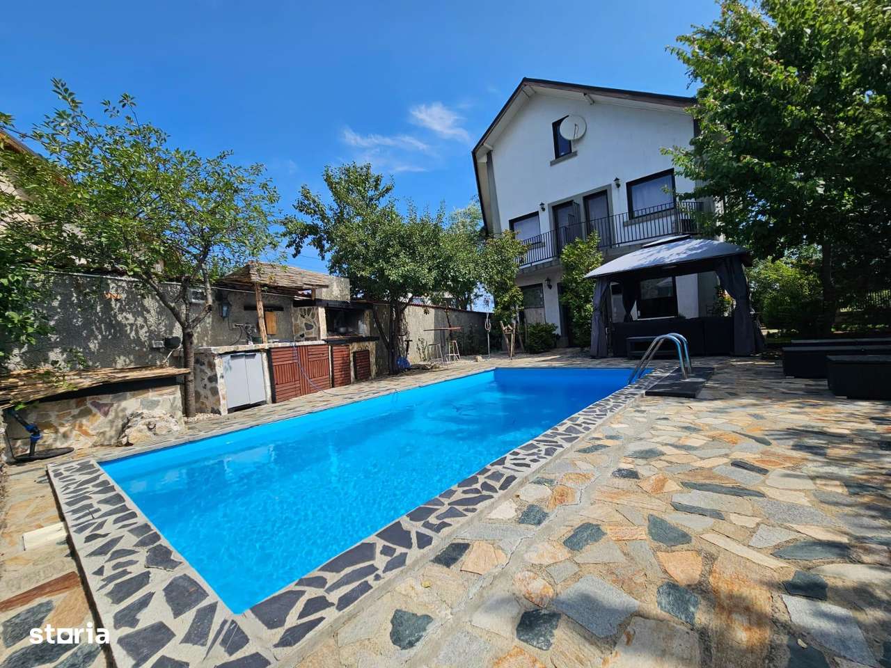 Casa individuala, complet mobilata si utilata, piscina - Imagine principală: 1/20