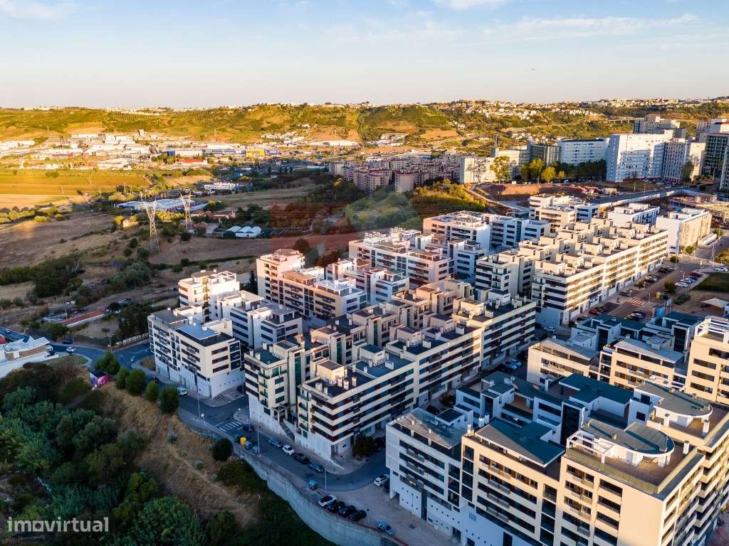 Apartamento T2 na Quinta do Conventinho, Loures-23