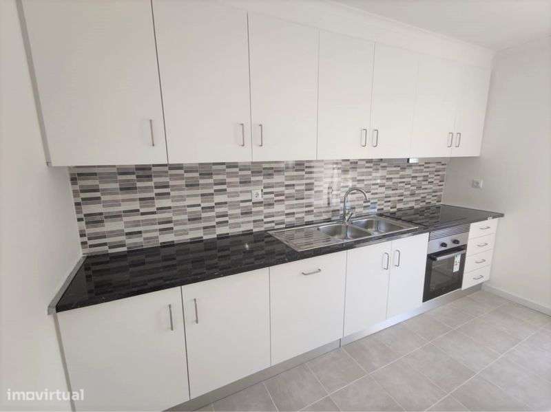 Andar moradia T2 vila de cucujaes Totalmente recuperado - Grande imagem: 4/11