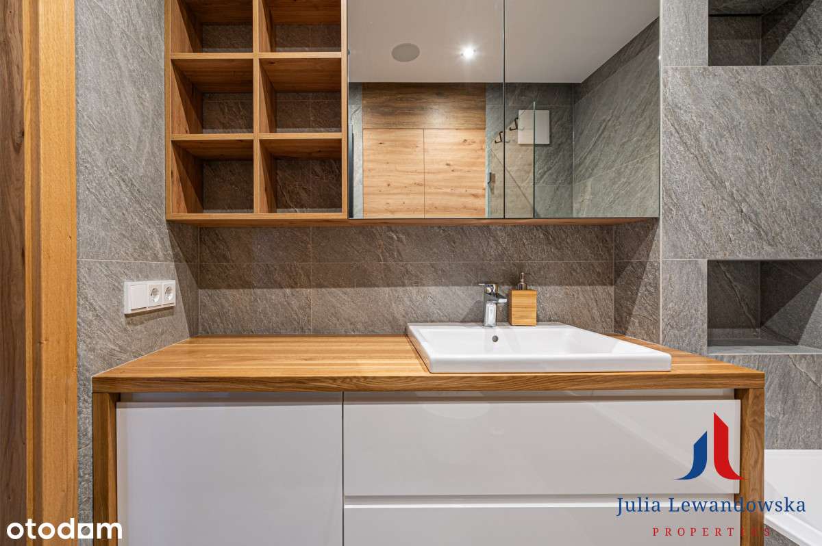 Przestronne i ciche mieszkanie w sercu Gdańska-11