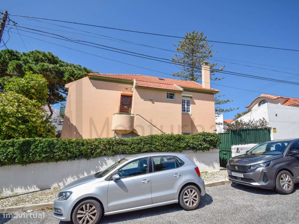 MORADIA INDEPENDENTE NO ESTORIL COM VISTA MAR-25