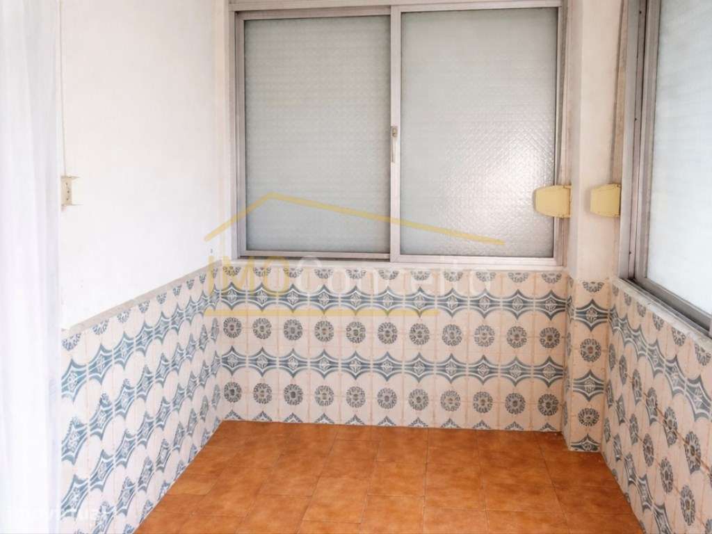 Apartamento T2 | EXCELENTE LOCALIZAÇÃO - 5 MIN DA ESTAÇÃO FERROVIÁR...-18