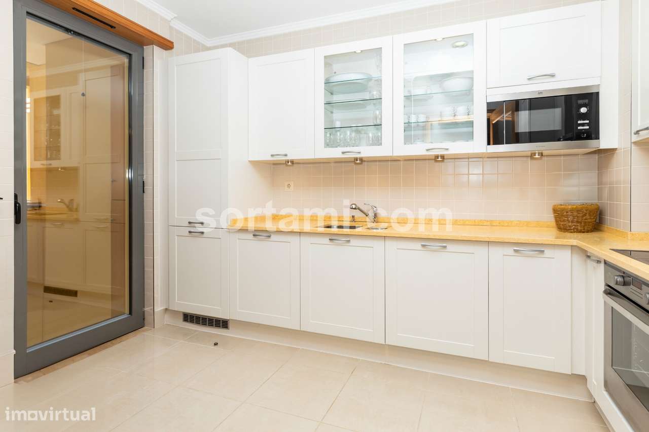 Apartamento T3 Venda em Quarteira,Loulé - Grande imagem: 5/34