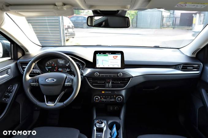 Ford Focus 1.0 EcoBoost Titanium ASS PowerShift - 16