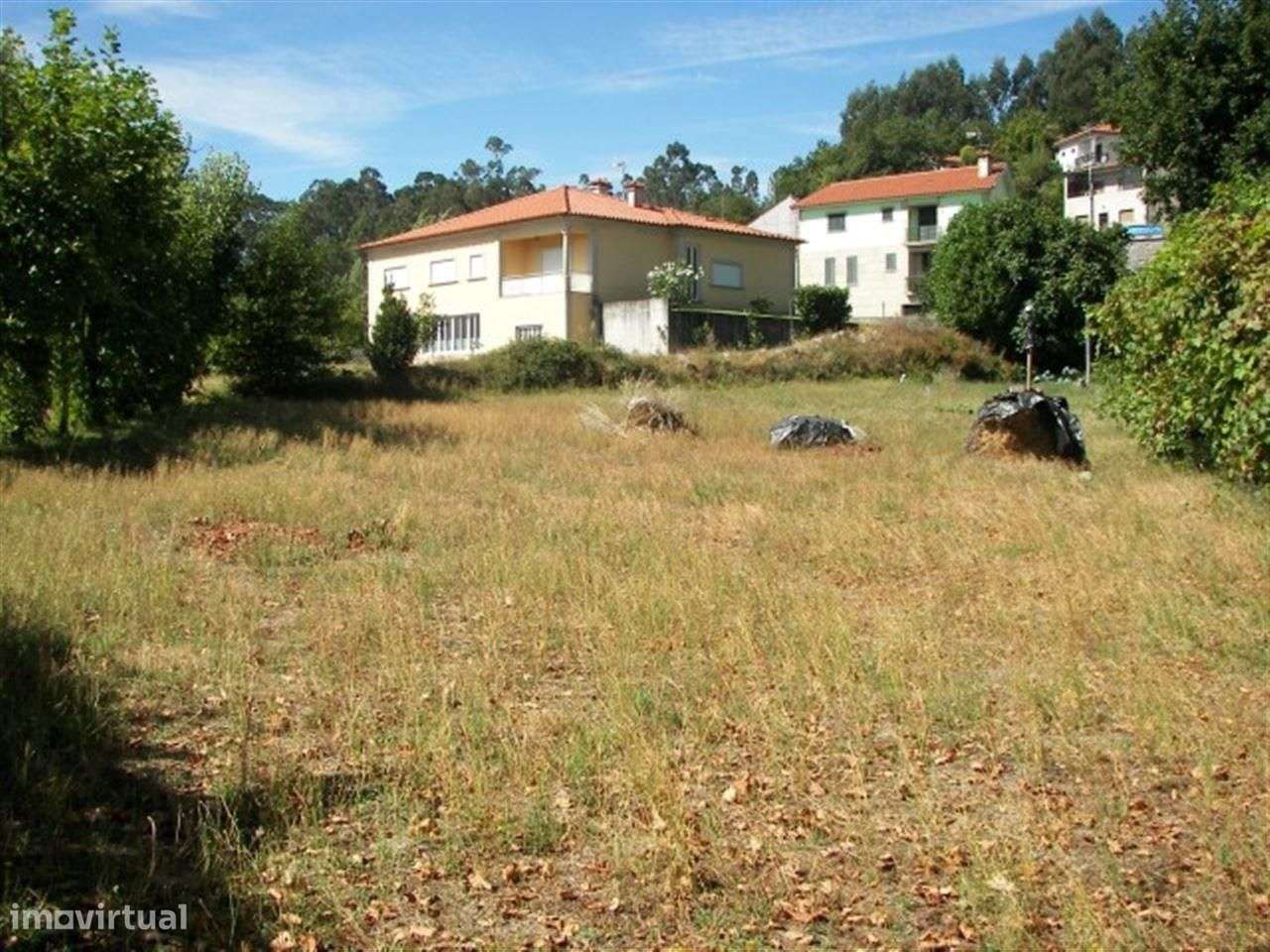 Terreno para construção com 758m2 em Moreira do Rei, Fafe - Grande imagem: 4/4