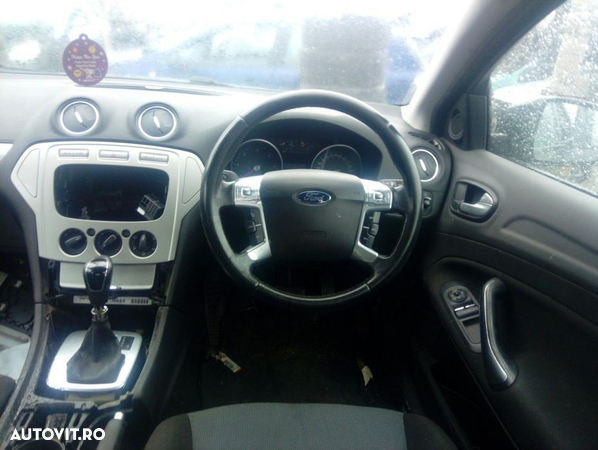 Dezmembrez Ford Mondeo MK4 - 8