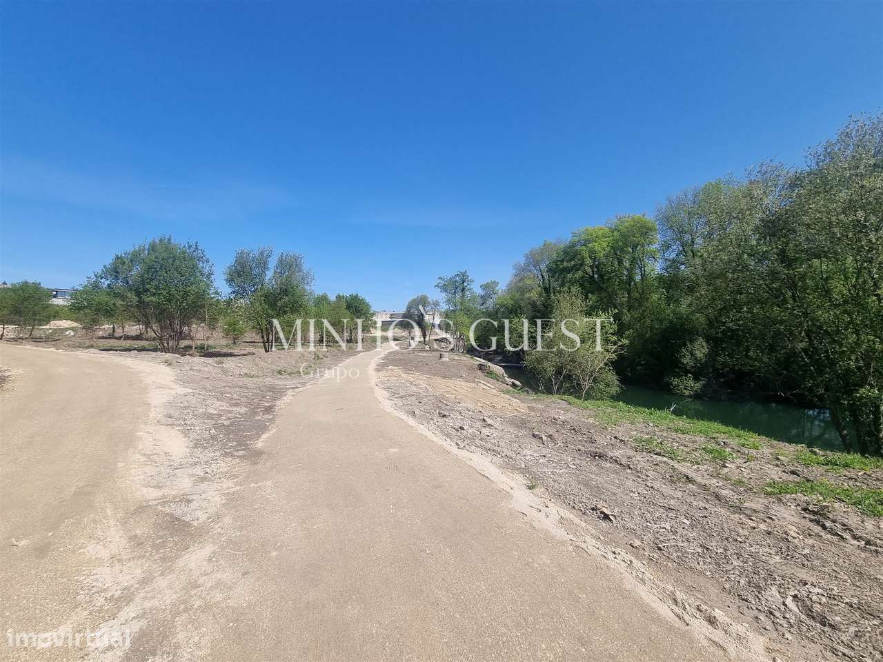 Terrenos Rústico junto a nova Ecovia, Rio Ave - Brito, Guimarães - Grande imagem: 2/10