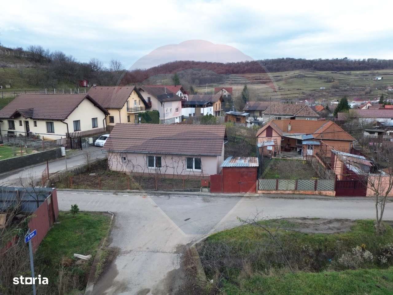 Casă de vânzare – strada Angărul de Sus, Mediaș-13