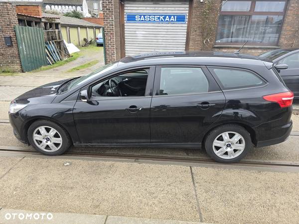 Ford Focus 1.0 EcoBoost Start-Stopp-System COOL&CONNECT - 2