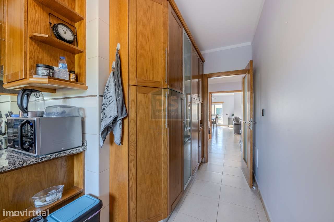 Apartamento T3 Venda em Quelfes,Olhão-22