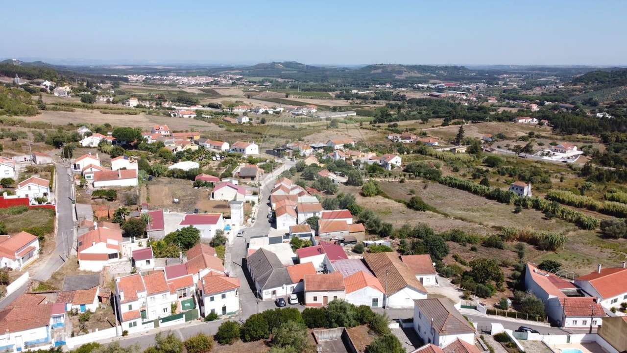 Moradia T2 para venda-4