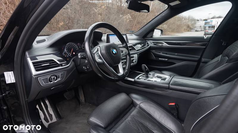 BMW Seria 7 750Ld xDrive - 9