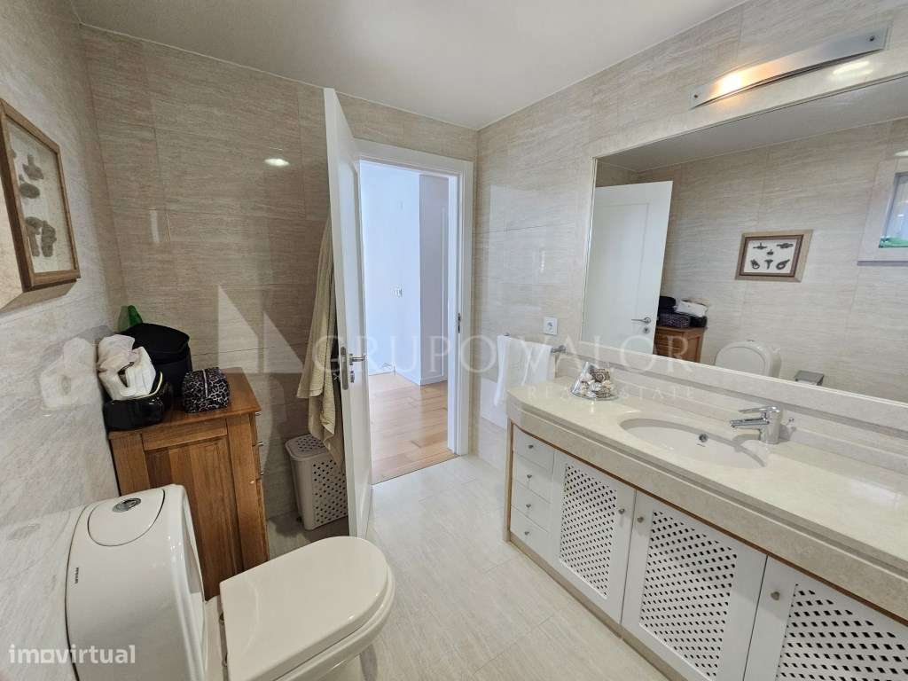 Moradia T4 Geminada com Piscina - Garagem para 3 Viaturas | Sabugo ...-41