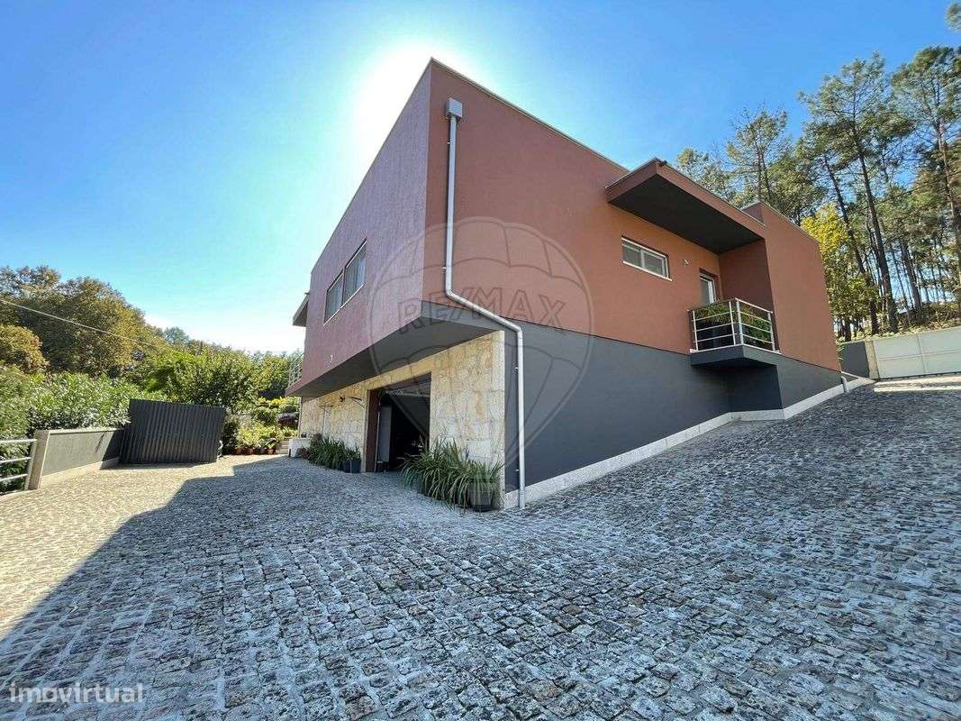 Moradia T3 para venda - Grande imagem: 2/49