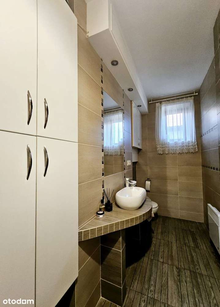 Przytulny dom w Aleksandrowie z fotowoltaiką.-15