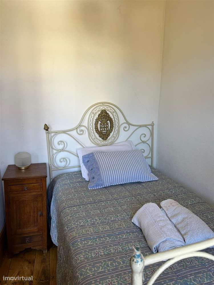 Moradia T3 com quintal em Castelo Branco, Mogadouro-21