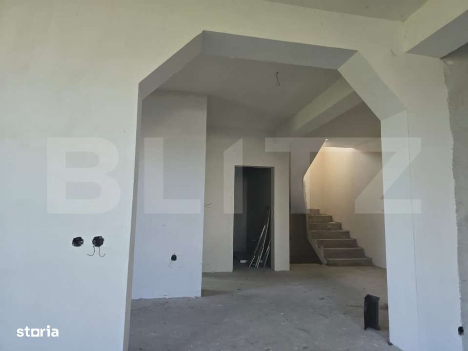 Casa de vanzare cu 8 camere+3 camere beci, 360mp, zona RAR (VETIS) - Imagine principală: 4/16