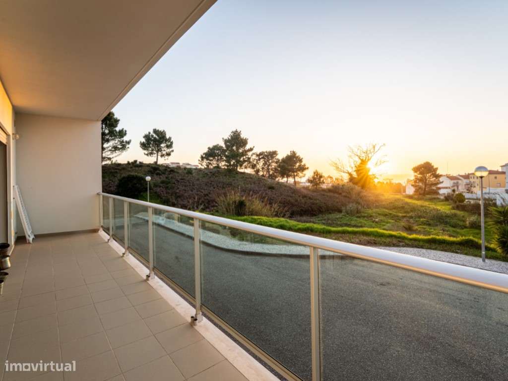 Excelente apartamento T3 com vista mar na Nazaré-22