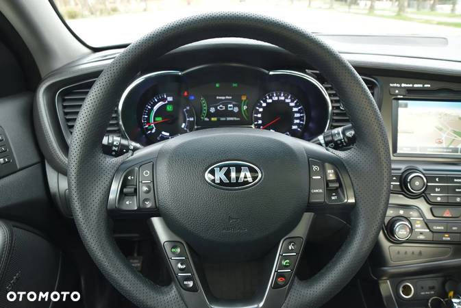 Kia Optima - 27