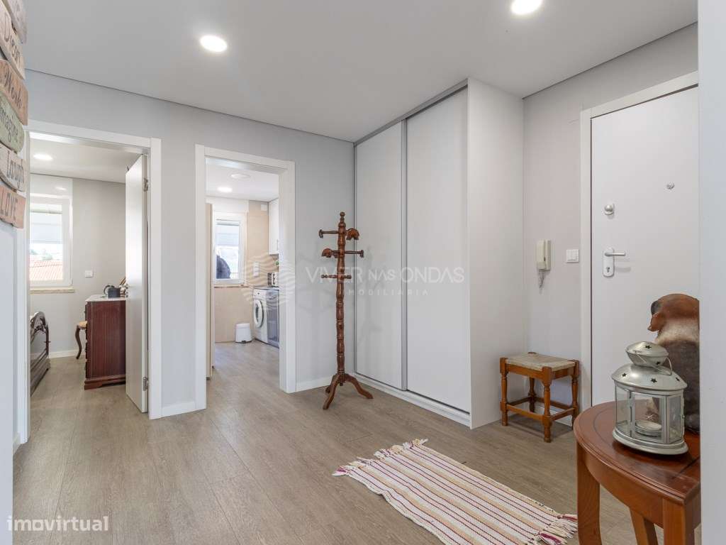 EXCLUSIVO - Apartamento T2 convertido em T1 - totalmente renovado, ...-13