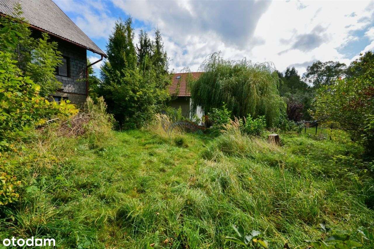 Trzykondygnacyjny Dom z Ogrodem - Do generalki-5