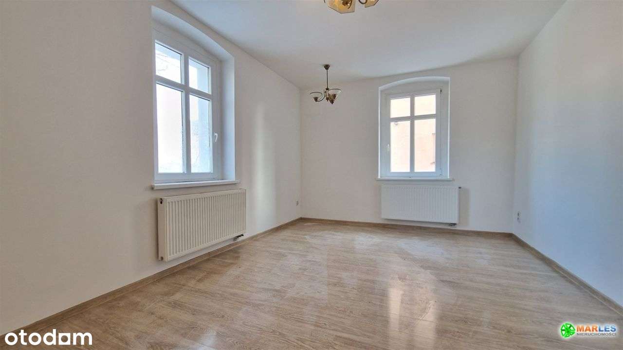 Mieszkanie, 28,38 m², Jelenia Góra-0
