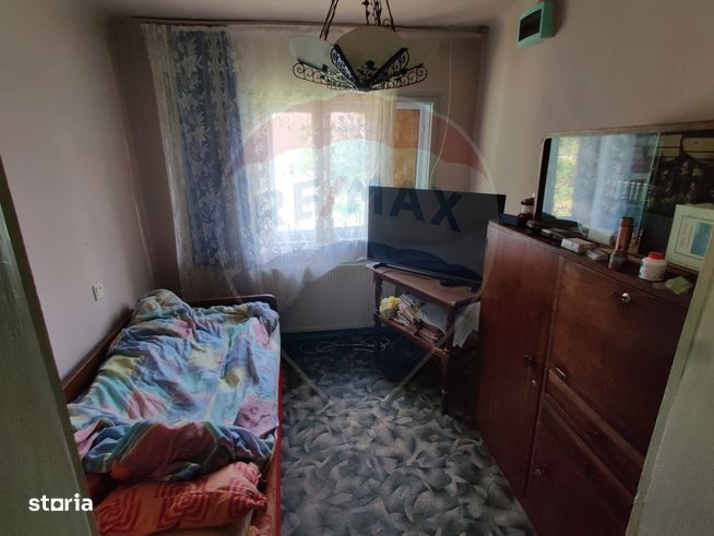 Casă cu teren de vanzare Buzești-6