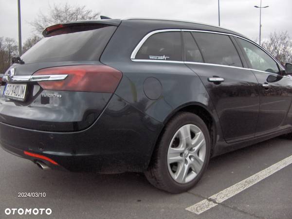 Opel Insignia 2.0 T Cosmo 4x4 EU6 - 14