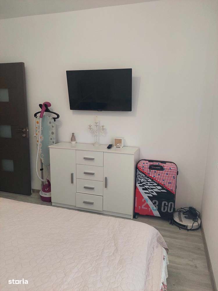 Apartament cu 2 camere decomandate Calea Cisnadiei-13