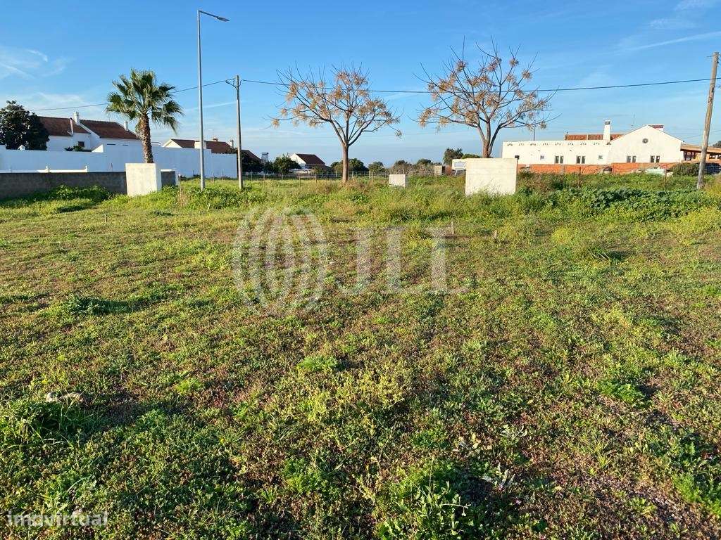 Terreno com projeto aprovado na região de Melides - Grande imagem: 2/5