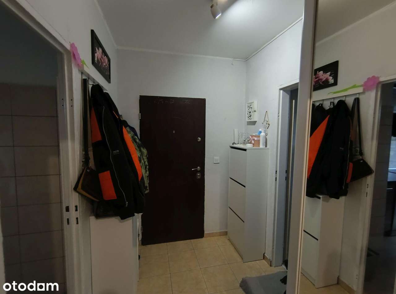 Funkcjonalne, duże mieszkanie z balkonem-10