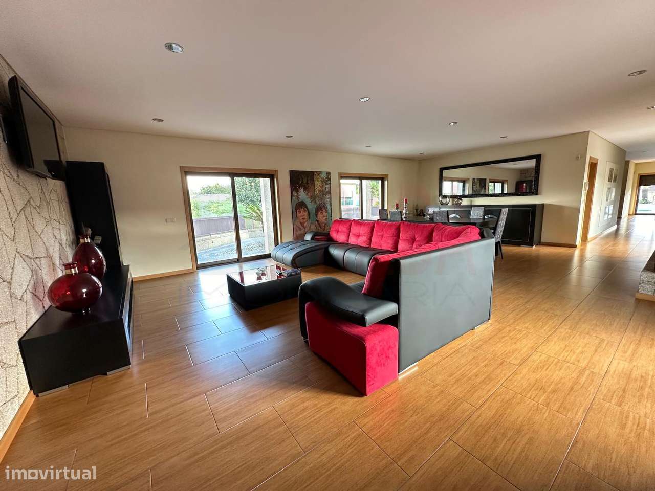 Moradia em pedra térrea T3 com piscina em Mire de Tibães - Braga - Grande imagem: 5/44