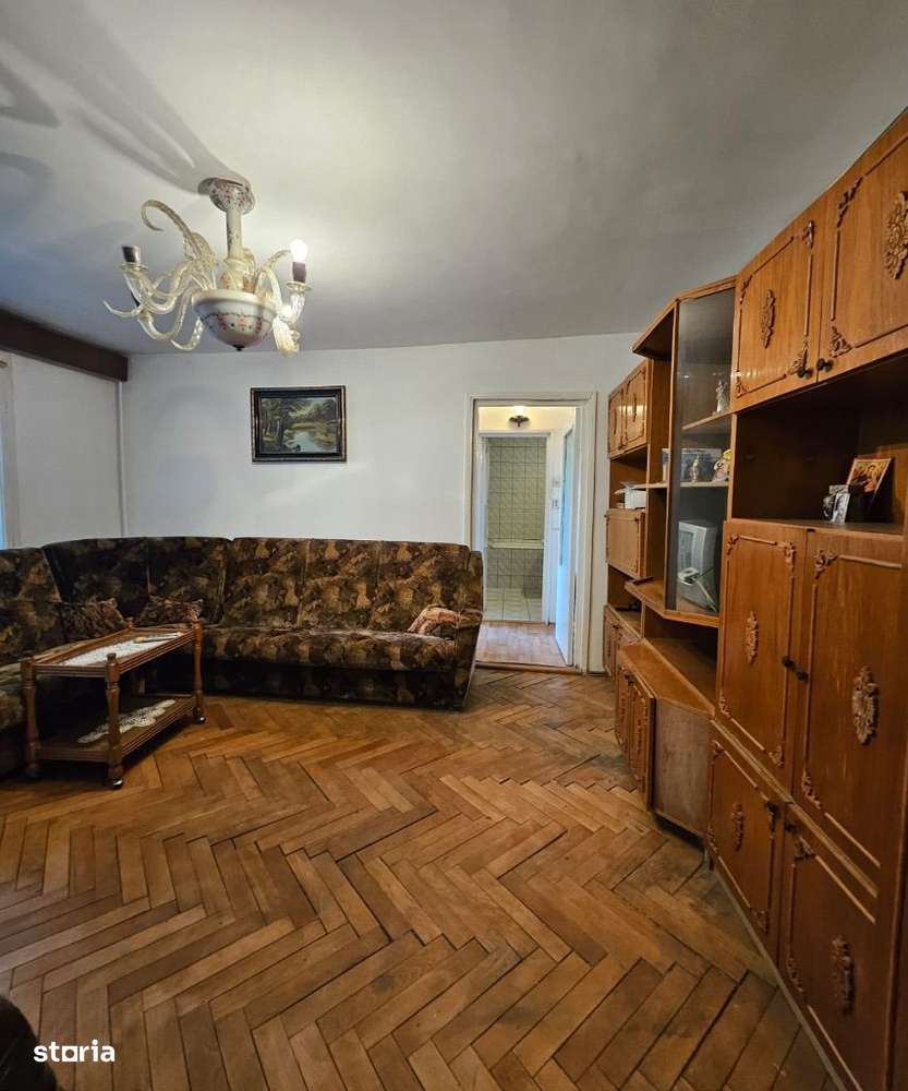Apartament cu 2 camere, spre vanzare, Nufarul Oradea! - Imagine principală: 5/13