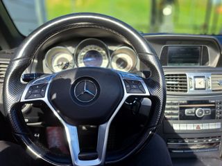 Mercedes-Benz E 220 CDI 7G-TRONIC