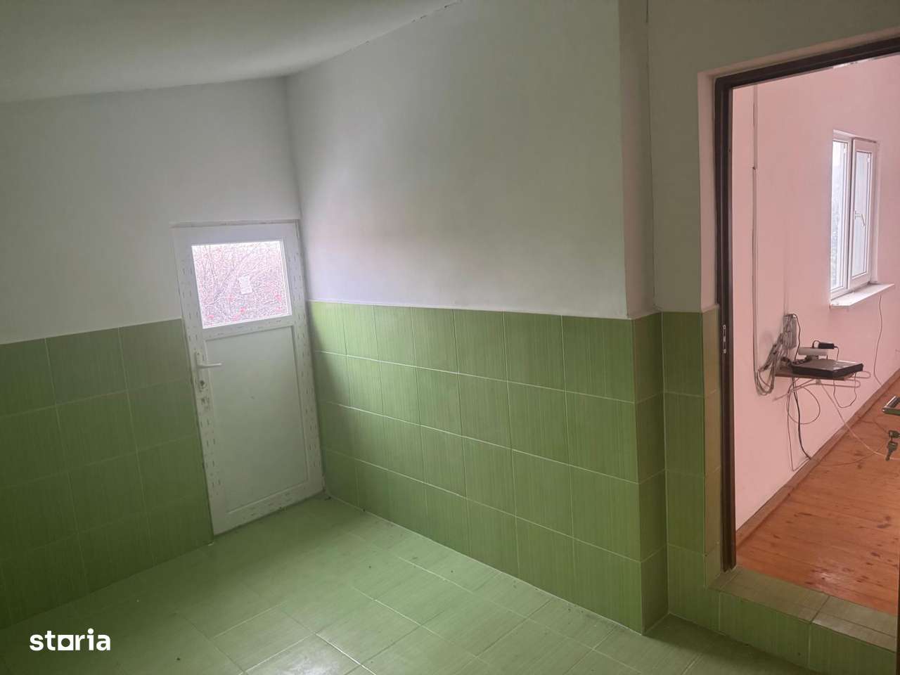 Tomesti - Osoi, vila , spatiu la parter , 2400mp teren, iaz , credit-14