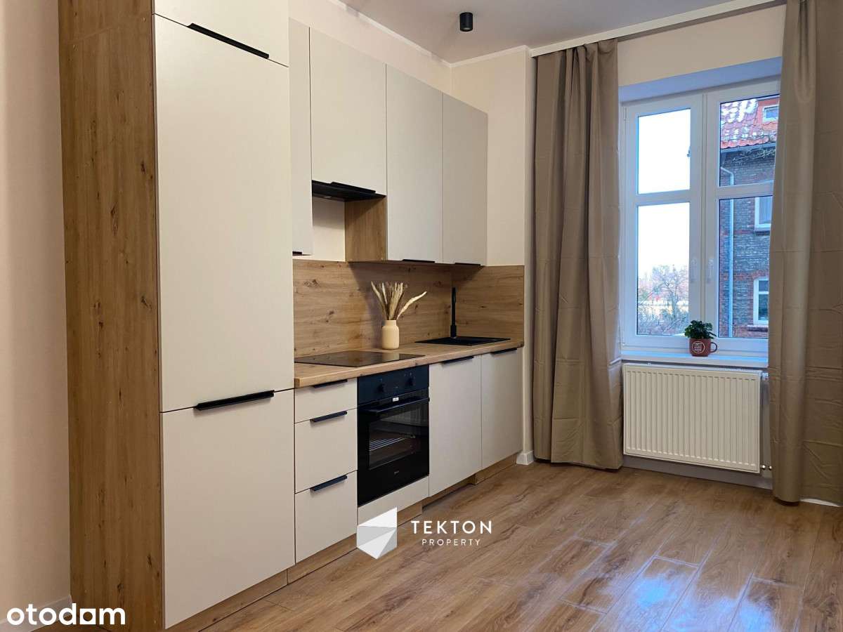 2 pokoje • Po kapitalnym remoncie • Łazarz - Pełny obrazek: 2/11