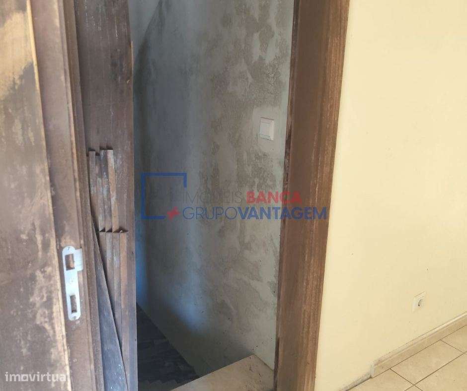 Terreno com moradia Usada para venda em Pousaflores, Ansião - Grande imagem: 5/29