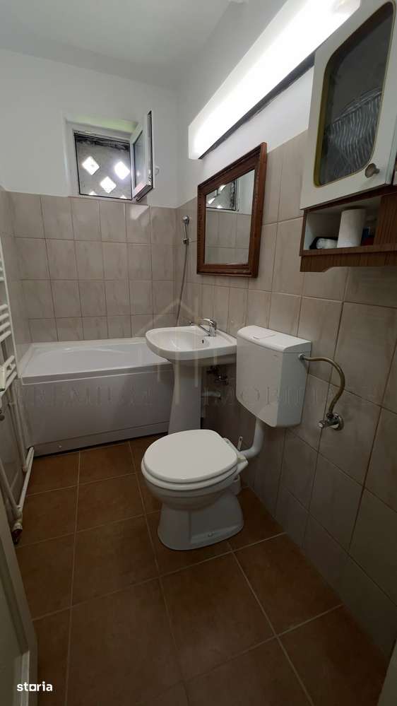 Apartament 2 camere parter zona centrala - Republicii-6