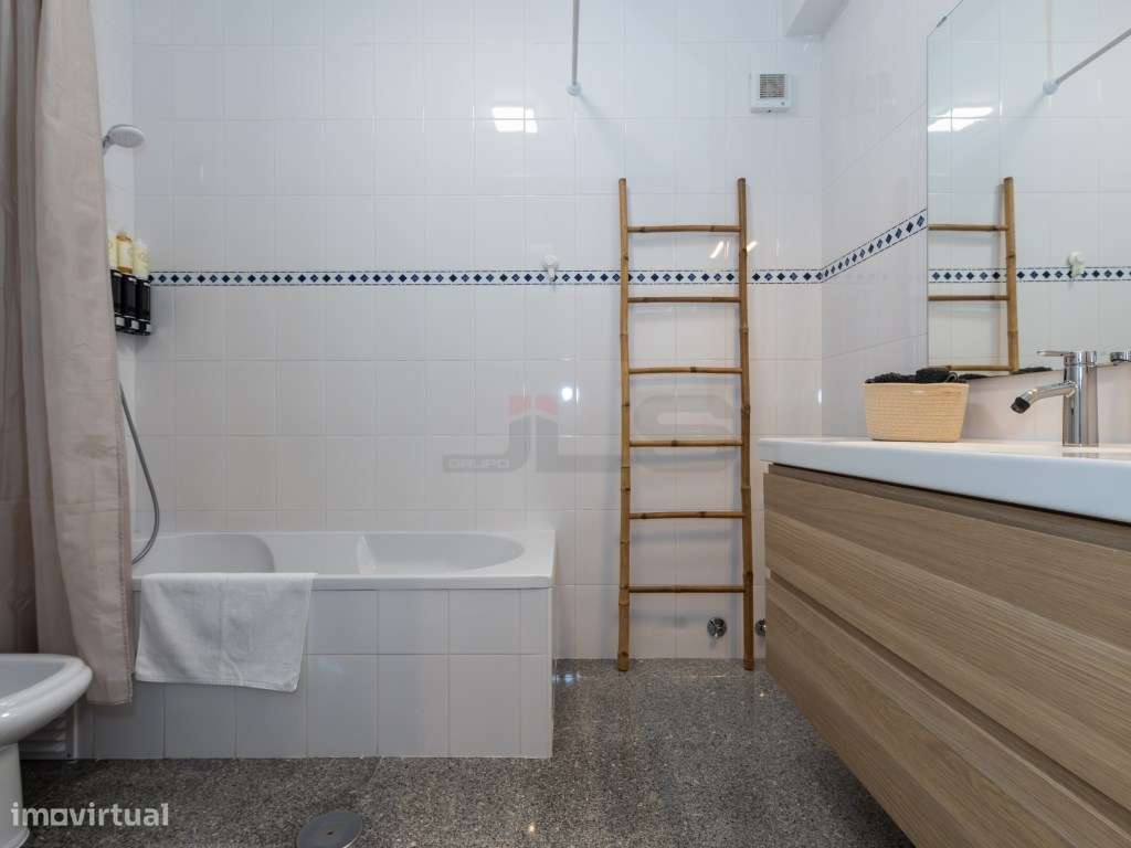 Apartamento Duplex no Centro da Ribeira Grande, Ilha de São Miguel-14