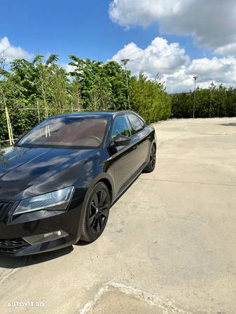 Skoda Superb 2.0 TSI 4X4 DSG Sportline - 3