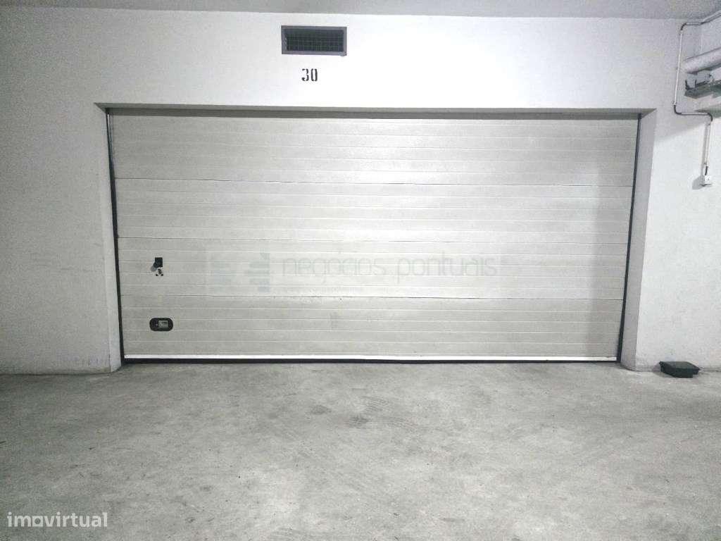 T4 com áreas generosas em São Victor, Braga | Junto a Escola Gulben...-26