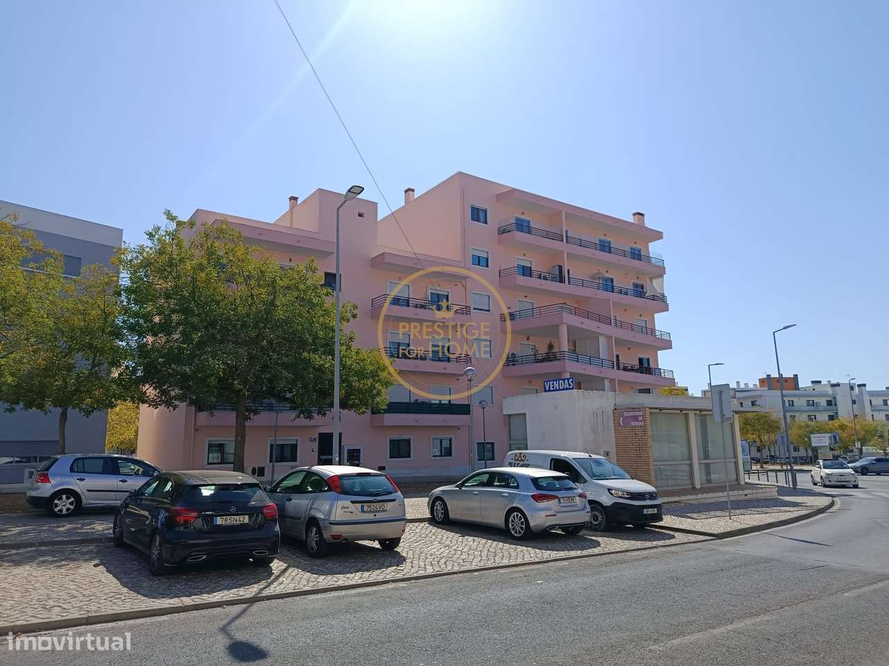 Apartamento T2 na zona de Vale de rãs, das zonas mais reconhecidas em - Grande imagem: 5/18