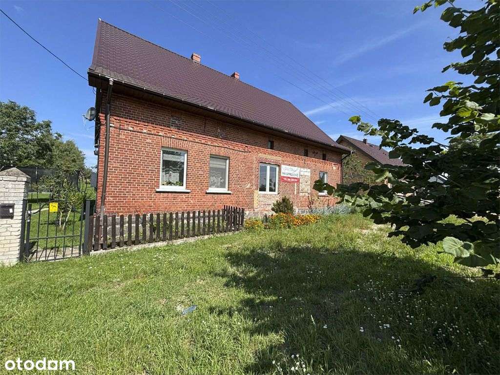 Dom, 140 m², Steklno-0