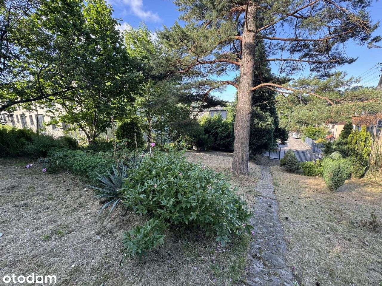 Domek letniskowy z piękną działką wśród zieleni-17