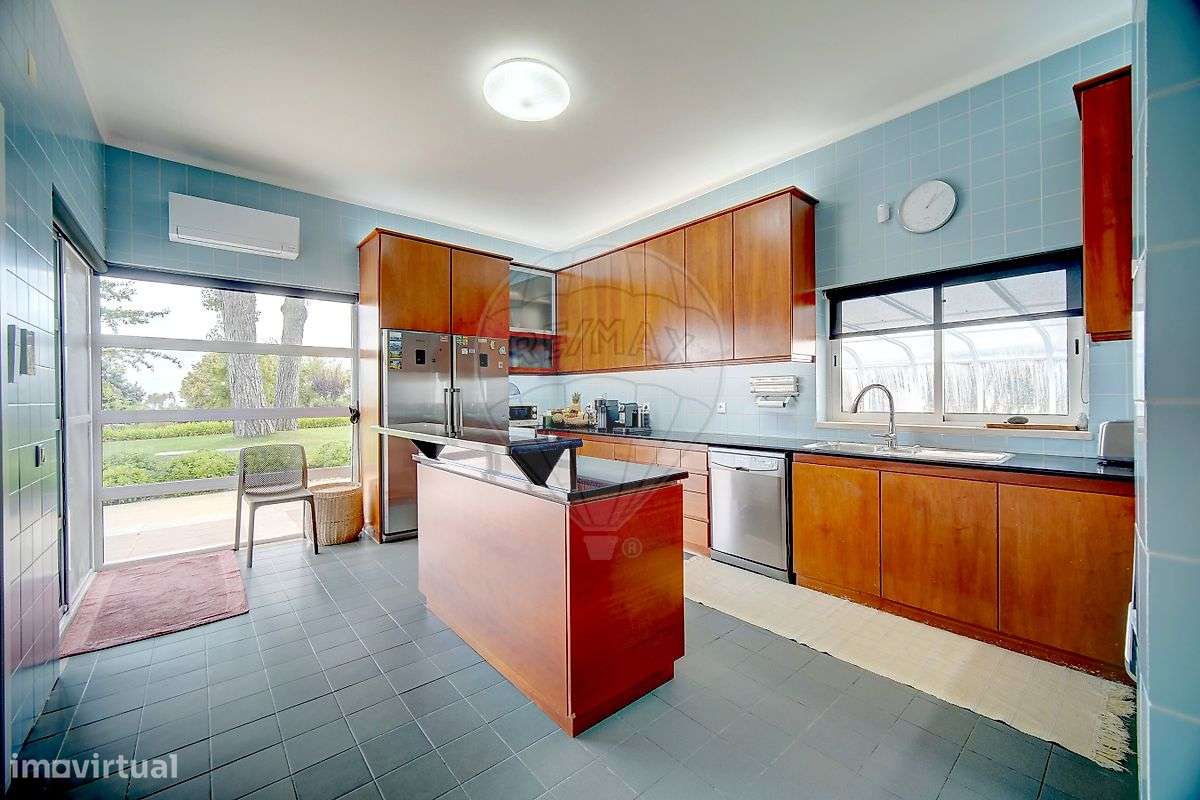 Moradia T5 para venda-8