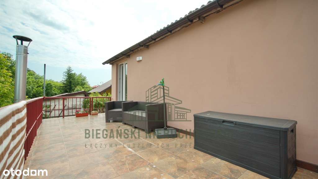 Dom z ogrodem w centrum Łęcznej-14